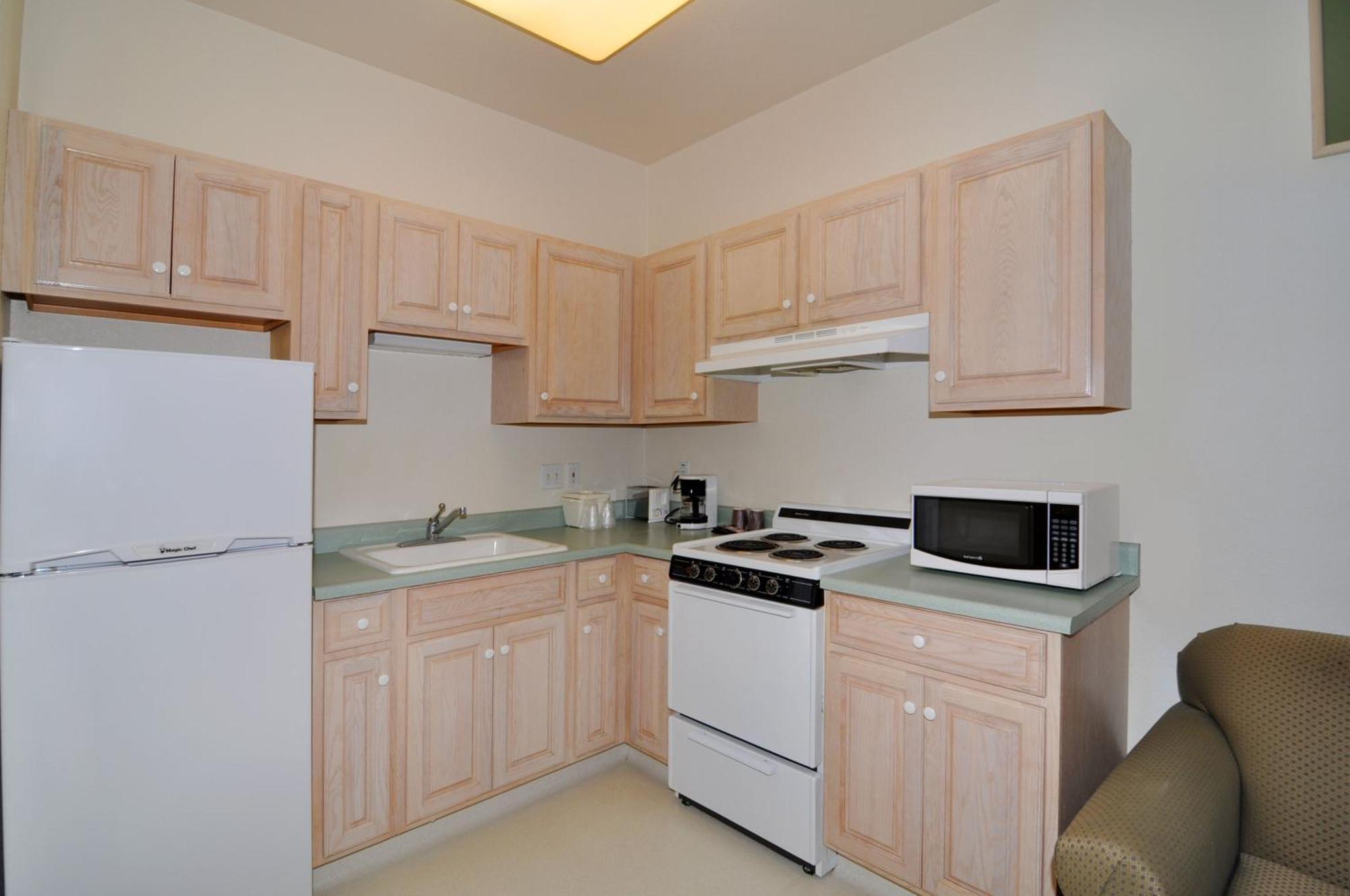 נובאטו Marinwood Inn & Suites מראה חיצוני תמונה