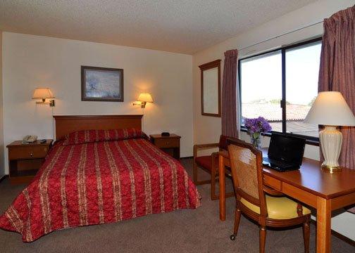 נובאטו Marinwood Inn & Suites מראה חיצוני תמונה